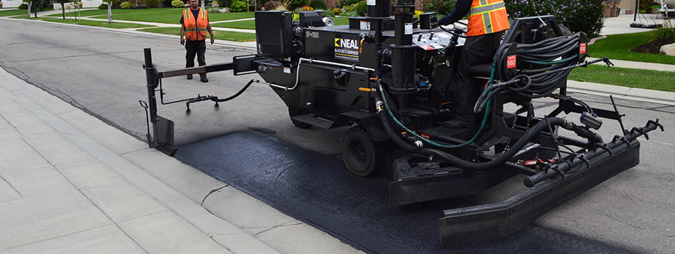 Sealcoating dual applicator